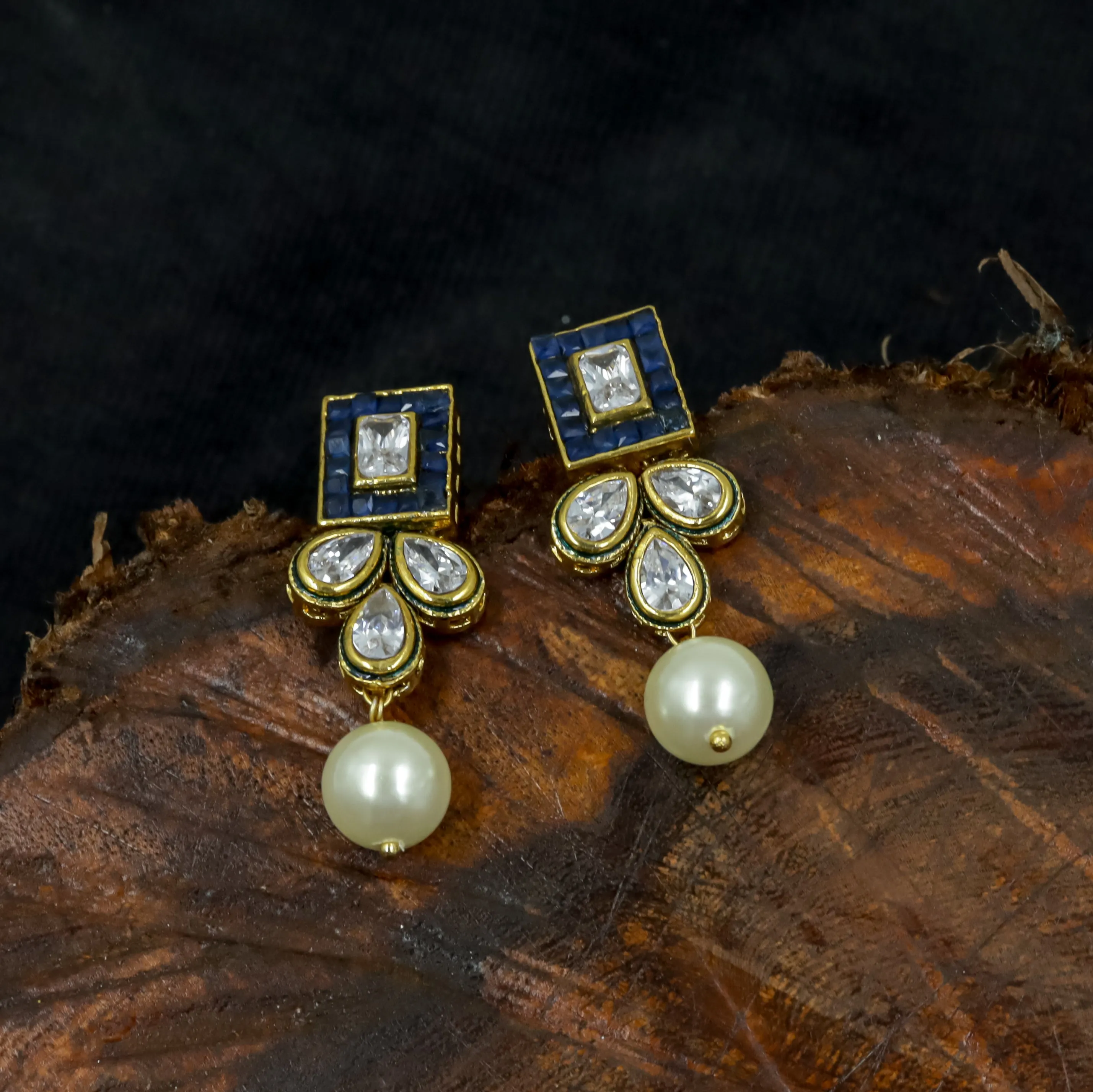High Quality Light Weight Polki Pendant Set  7169-0295